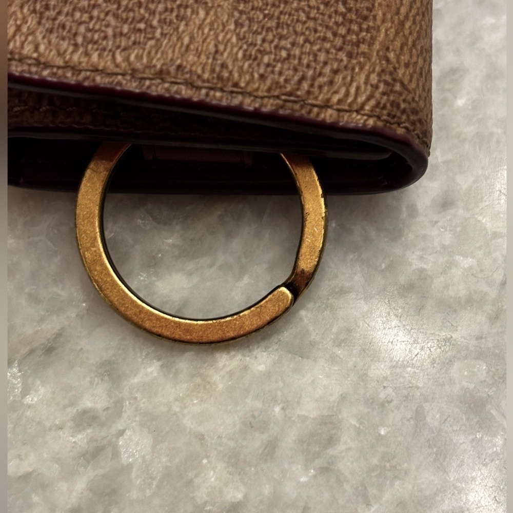 Coach Signature Key Case - Picture 6 of 6